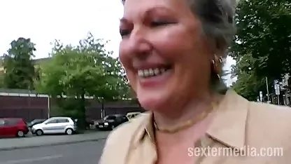Relegada chica quiere mujeres desnudas metiendose el dedo follar duro
