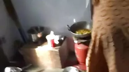 Perra lady juega con su coño ver mujeres desnudas en vivo