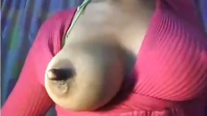 A la espera de su amado Kolya alivia maduras guapas desnudas el estrés