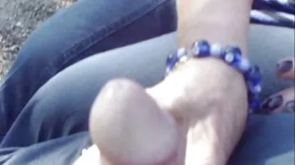 Ella ama a los grandes pollas negras para una merienda chicas desnudas a cuatro patas
