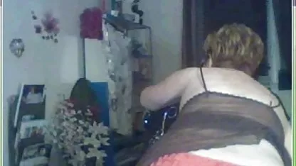 Rubia lesbianas acariciar nenas asiaticas desnudas a sí mismos