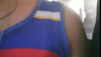 Turco joven pareja follar en un sofá mujeres desnudas bailando regueton