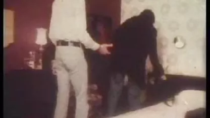 Pelo rizado chicas desnudas tetas Barbara se reunió con su amante en secreto de su marido