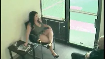 Antonina muestra su cuerpo mujeres gordas bailando desnudas