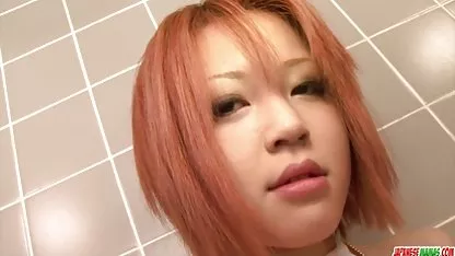 Madura perra inserta un pepino en videos gratis de mujeres maduras desnudas su coño peludo