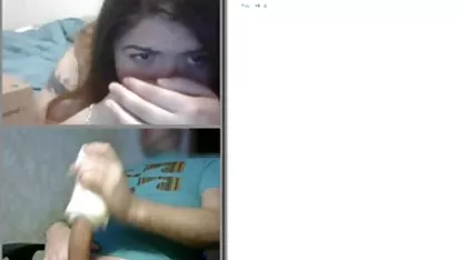 La tetonas y culonas desnudas pareja se la follan y se chupa en el baño