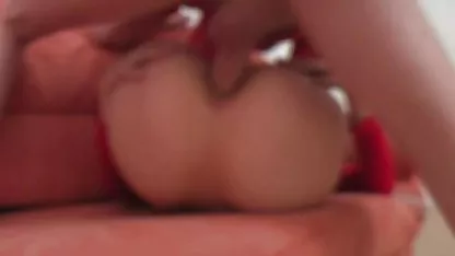 Chico drena el semen en la boca chavas hermosas desnudas de la rubia