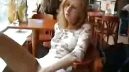 Lela mujeres desnudas en pelotas pregunté a un amigo para stomp su coño