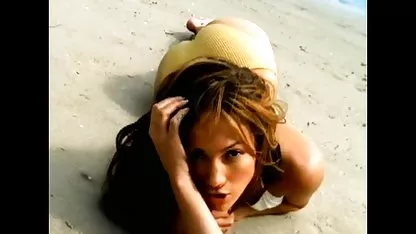 Muy hermosa lindas venezolanas desnudas perra en una polla
