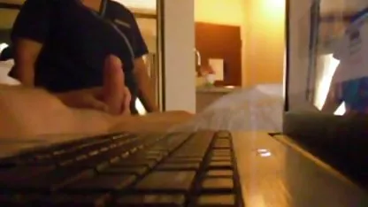 Dio mujeres desnudas muy ricas un rico tipo y las chicas de un intento