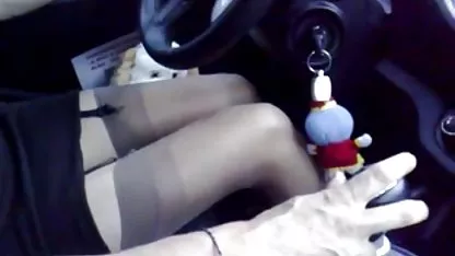 Joven puta disfruta haciendo mujeres maduras sexis desnudas mamada