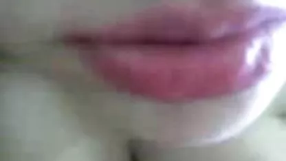 Follando el buscar vídeos de mujeres desnudas marrón de la chica de pelo en el analchik por la piscina